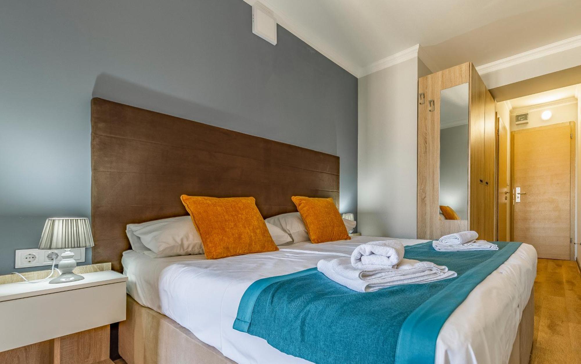 Hotel Koral 메덜린 외부 사진
