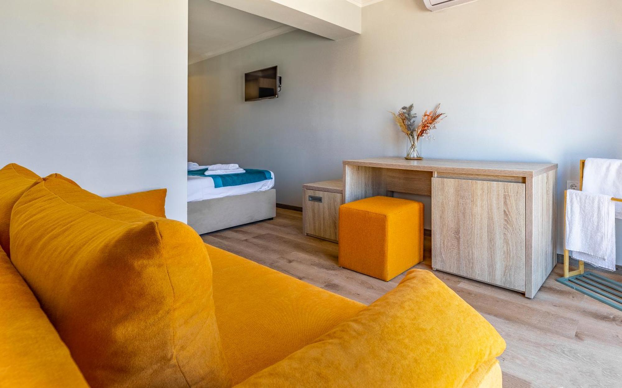 Hotel Koral 메덜린 외부 사진